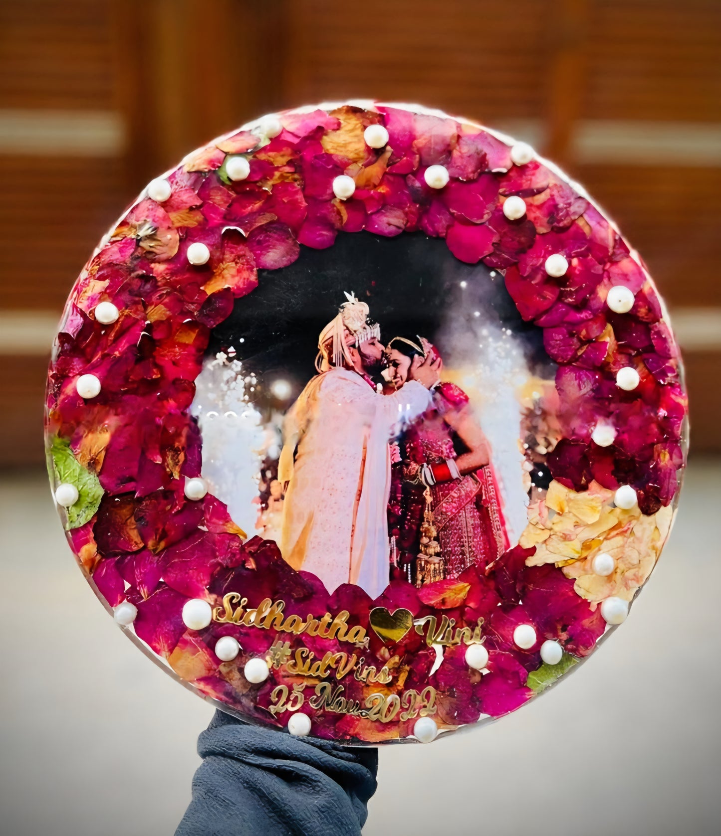 Custom Wedding Resin Photo Frame with Real Flowers & Pearls